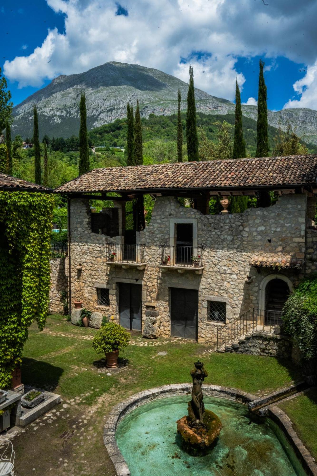 Hotel Guerrinuccio Celano Extérieur photo