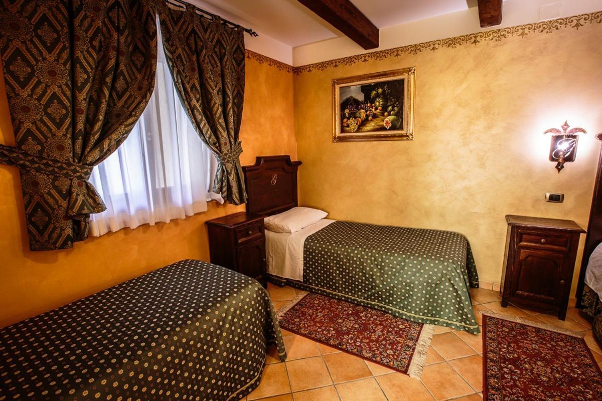 Hotel Guerrinuccio Celano Extérieur photo